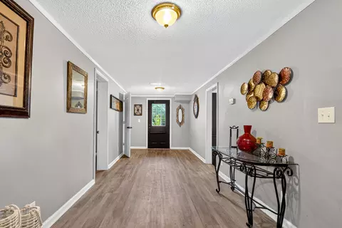 Entry Way - 130 2nd St, Santee, SC 29142 photo 2 of 3