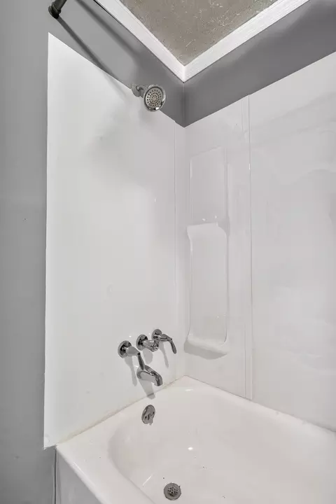 Bath - 130 2nd St, Santee, SC 29142 photo 8 of 8