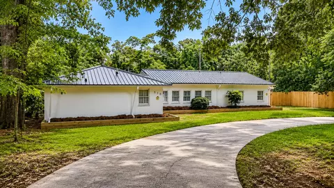 Exterior - 130 2nd St, Santee, SC 29142 photo 3 of 10