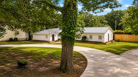 Exterior - 130 2nd St, Santee, SC 29142 photo 4 of 10