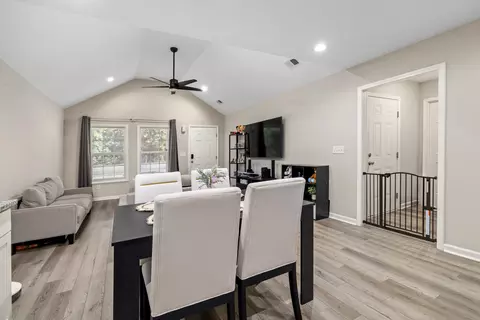 Entry Way - 30 N Milton Rd, Sumter, SC 29150 photo 2 of 2