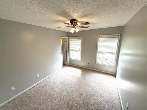 Bedroom - 3185 Foxcroft Cir, Sumter, SC 29154 photo 6 of 9