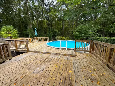 Exterior - 3185 Foxcroft Cir, Sumter, SC 29154 photo 12 of 16