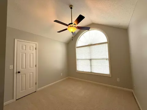 Bedroom - 3185 Foxcroft Cir, Sumter, SC 29154 photo 4 of 9