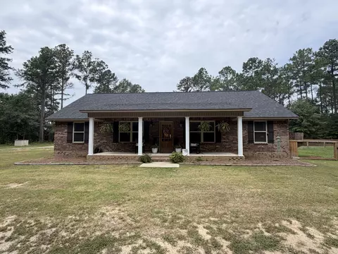 3960 Black River Rd, Dalzell, SC 29040