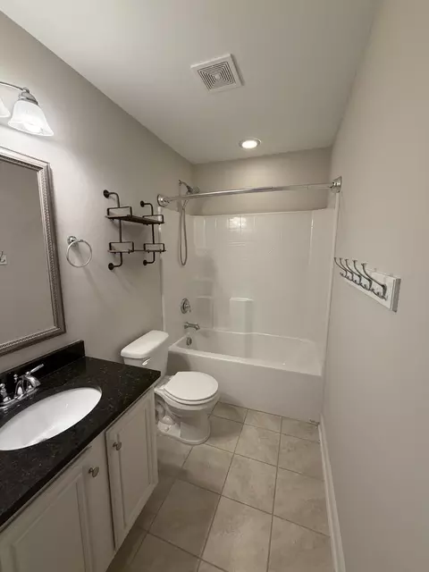 Bath - 3004 Daufaskie Rd, Sumter, SC 29150 photo 5 of 5