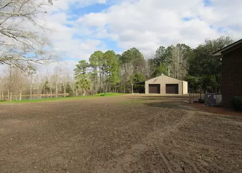 Exterior - 1217 E Brewington Rd, Sumter, SC 29153 photo 15 of 15