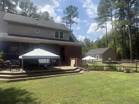 Exterior - 1217 E Brewington Rd, Sumter, SC 29153 photo 3 of 15