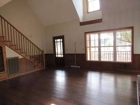 Living - 1217 E Brewington Rd, Sumter, SC 29153 photo 1 of 4