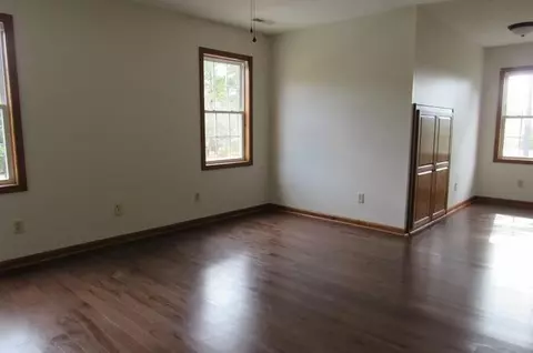 Living - 1217 E Brewington Rd, Sumter, SC 29153 photo 4 of 4