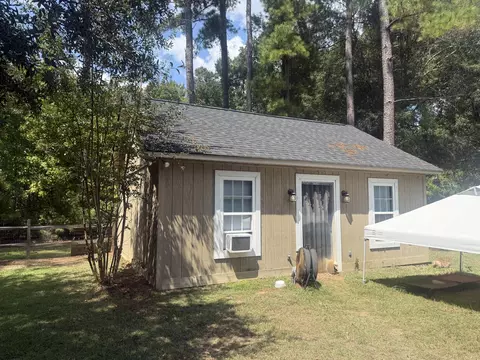 Exterior - 1217 E Brewington Rd, Sumter, SC 29153 photo 4 of 15