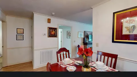 Dining - 2115 Tudor St, Sumter, SC 29150 photo 2 of 2