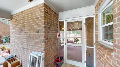 Exterior - 2115 Tudor St, Sumter, SC 29150 photo 2 of 7