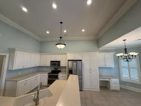 Kitchen - 2255 Beachforest Dr, Sumter, SC 29153 photo 4 of 5