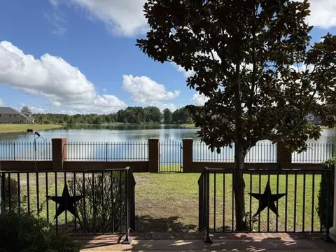 Exterior - 2255 Beachforest Dr, Sumter, SC 29153 photo 2 of 16