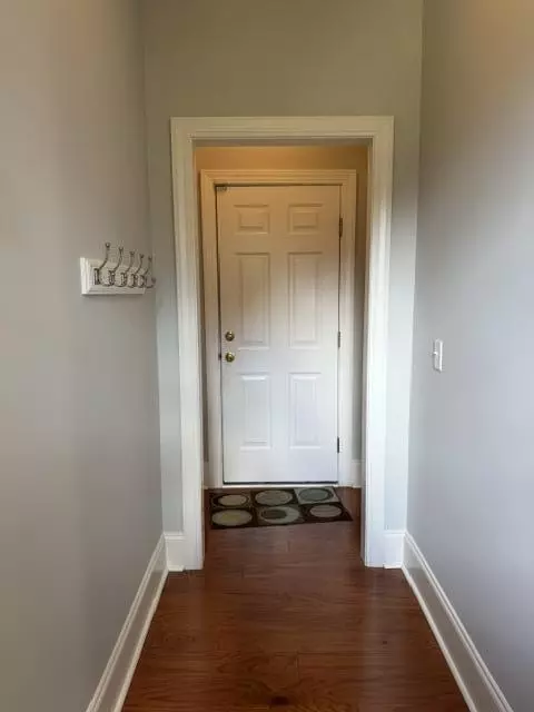 Entry Way - 2255 Beachforest Dr, Sumter, SC 29153 photo 9 of 10