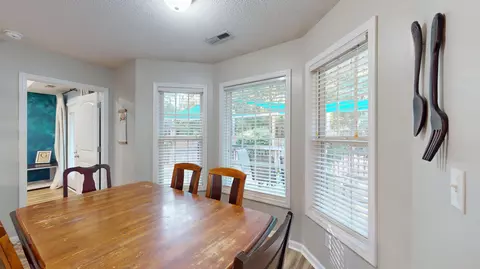 Dining - 2501 Foxcroft Cir, Sumter, SC 29154 photo 1 of 2