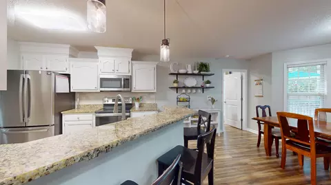 Kitchen - 2501 Foxcroft Cir, Sumter, SC 29154 photo 1 of 6