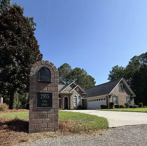 Exterior - 2955 Tara Dr, Sumter, SC 29150 photo 6 of 16