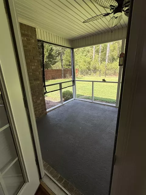 Exterior - 2955 Tara Dr, Sumter, SC 29150 photo 7 of 16
