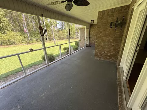 Exterior - 2955 Tara Dr, Sumter, SC 29150 photo 8 of 16