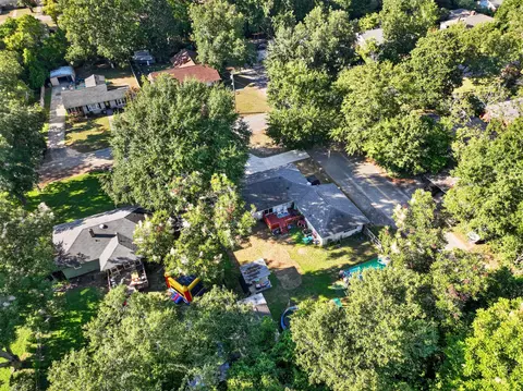 View/Area - 702 Wren St, Sumter, SC 29150 photo 2 of 3