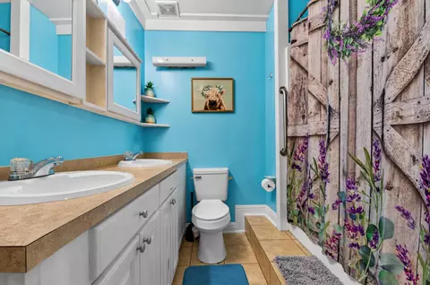 Bath - 702 Wren St, Sumter, SC 29150 photo 1 of 3