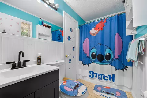 Bath - 702 Wren St, Sumter, SC 29150 photo 3 of 3