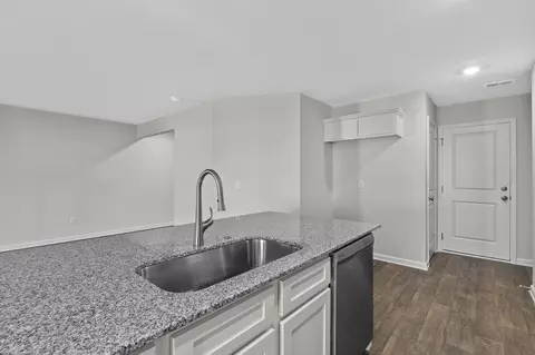 Entry Way - 2425 Daylilly St, Sumter, SC 29153 photo 4 of 8