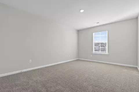 Bedroom - 2425 Daylilly St, Sumter, SC 29153 photo 2 of 5