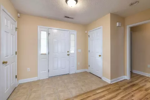 Entry Way - 260 Trillium Ln, Sumter, SC 29154 photo 2 of 2