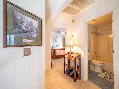 Entry Way - 121 Cromer Dr, Sumter, SC 29150 photo 5 of 6