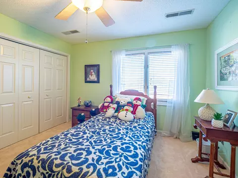 Bedroom - 121 Cromer Dr, Sumter, SC 29150 photo 5 of 8