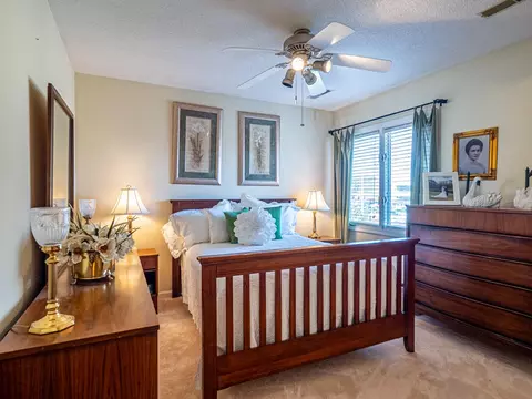 Bedroom - 121 Cromer Dr, Sumter, SC 29150 photo 6 of 8