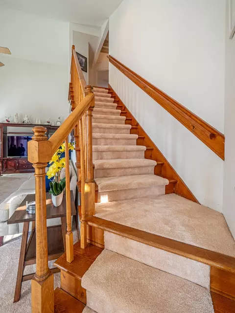 Entry Way - 121 Cromer Dr, Sumter, SC 29150 photo 4 of 6