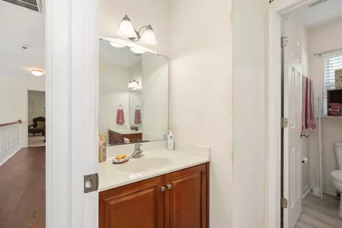 Bath - 700 Batty Way, Sumter, SC 29154 photo 6 of 7