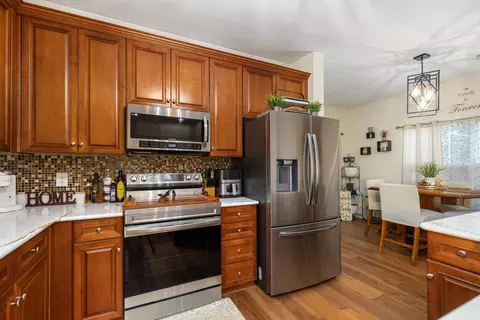 Kitchen - 700 Batty Way, Sumter, SC 29154 photo 5 of 6