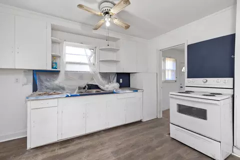 Kitchen - 16 Coleman St, Sumter, SC 29153 photo 1 of 1