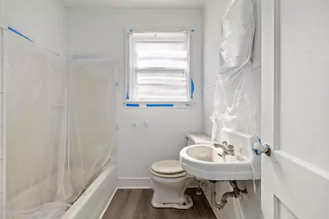 Bath - 16 Coleman St, Sumter, SC 29153 photo 1 of 2