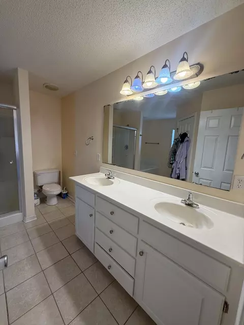 Bath - 3240 Oleander Dr, Sumter, SC 29154 photo 8 of 8