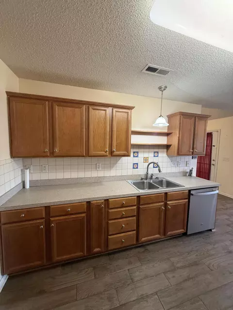 Kitchen - 3240 Oleander Dr, Sumter, SC 29154 photo 6 of 6