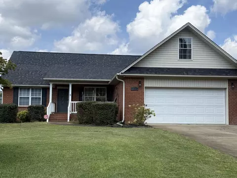 Exterior - 3240 Oleander Dr, Sumter, SC 29154 photo 3 of 12