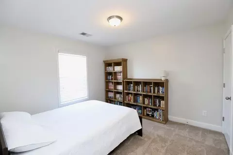 Bedroom - 545 Curlew Cir, Sumter, SC 29150 photo 3 of 11