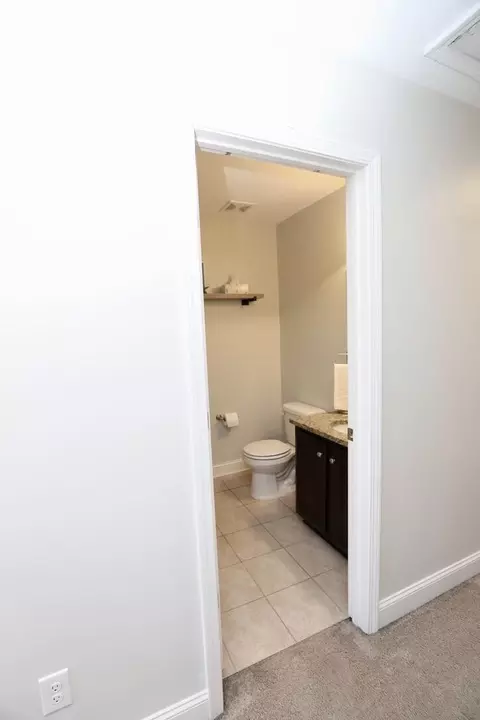 Bath - 545 Curlew Cir, Sumter, SC 29150 photo 11 of 13