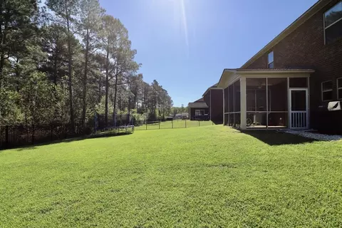 Exterior - 545 Curlew Cir, Sumter, SC 29150 photo 7 of 11