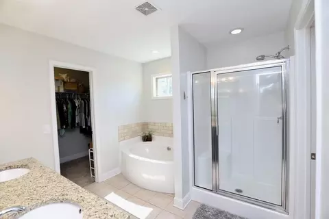 Bath - 545 Curlew Cir, Sumter, SC 29150 photo 6 of 13