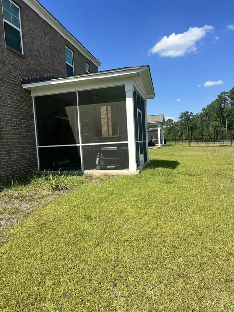 Exterior - 2105 Currituck Dr, Sumter, SC 29153 photo 2 of 3