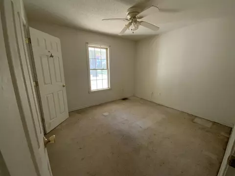 Bedroom - 418 E Broad St, Ridgeway, SC 29130 photo 1 of 4