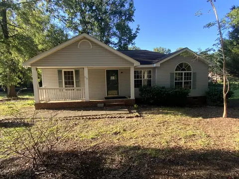 Exterior - 418 E Broad St, Ridgeway, SC 29130 photo 2 of 7