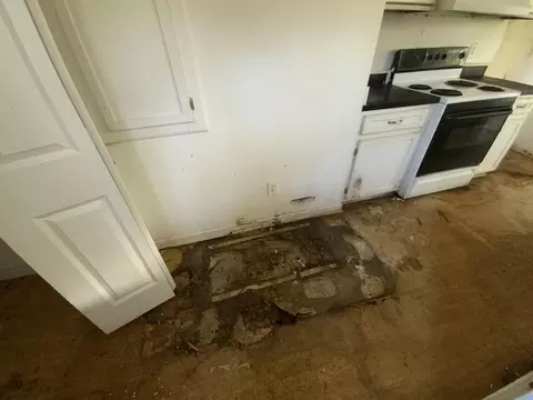Kitchen - 418 E Broad St, Ridgeway, SC 29130 photo 2 of 2